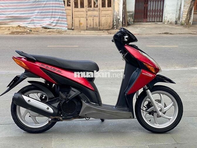 Xe nhà thanh lý, máy cực êm mà chỉ vài triệu.