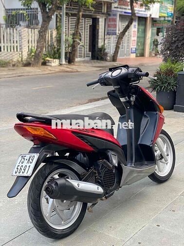 Xe nhà thanh lý, máy cực êm mà chỉ vài triệu.
