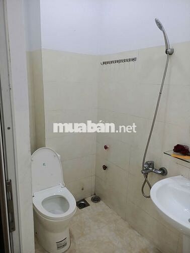 Cho Nữ Thuê Phòng Trong Nhà Ở 3 Tầng Đường TL16