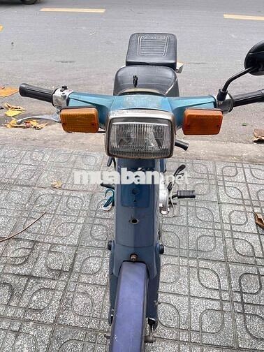 Honda Cub 50cc Xanh bstp đang chạy bình thường