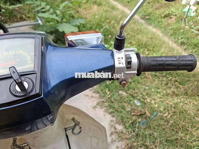 Honda Cub 90 Xanh trắng