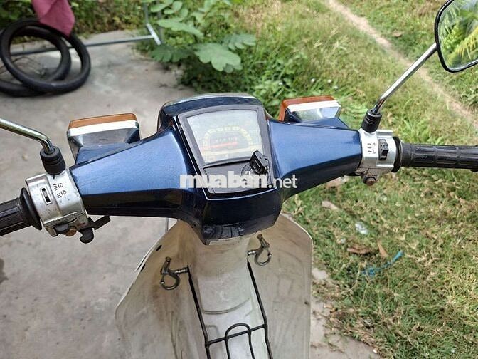 Honda Cub 90 Xanh trắng