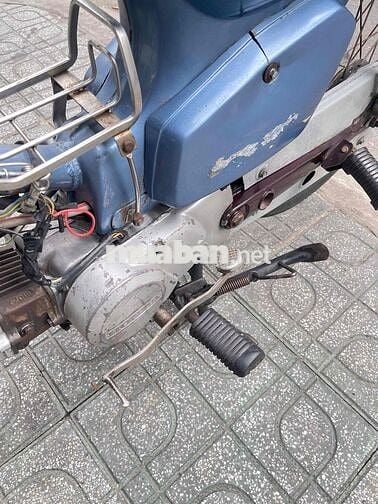 Honda Cub 50cc Xanh bstp đang chạy bình thường