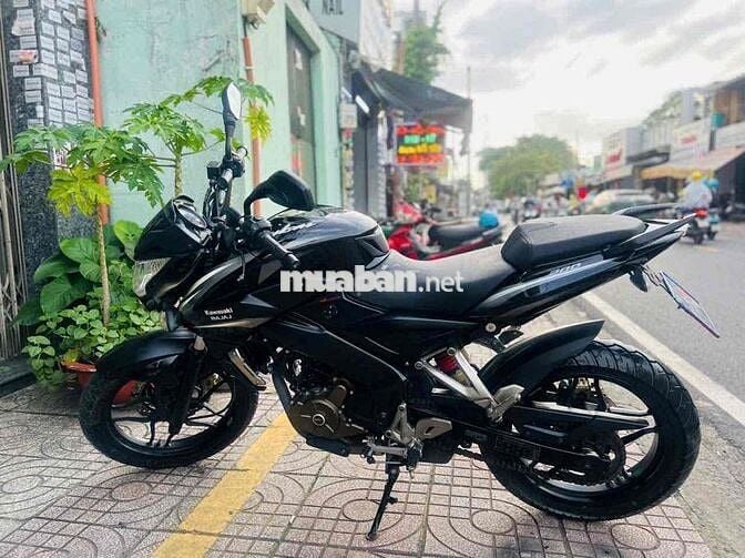 Kawasaki Bajaj Pulsar 200 FI 4V BSTP - BAO GÓP