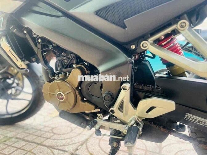 Kawasaki Bajaj Pulsar 200 FI 4V BSTP - BAO GÓP