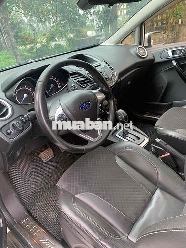 Ford Fiesta Ecoboost 2016 tự động