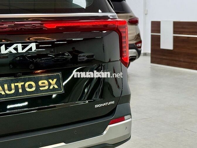 Kia Carnival 2024 2.2D Signature Đen
