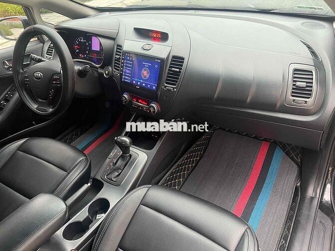 Kia K3 2015 1.6 AT - 17 km