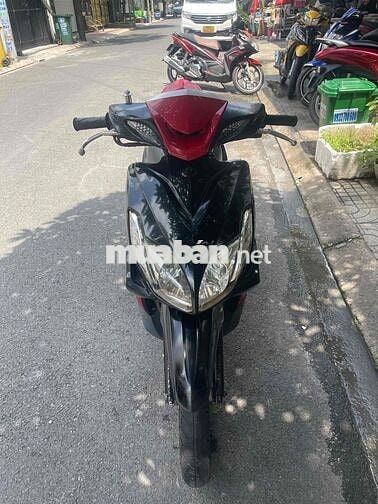 Yamaha Luvias GTX 2013 Đỏ Đen