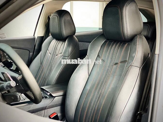 Peugeot 3008 Allure 2022 Trắng 30000 km