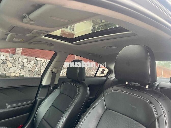 Kia K3 2015 1.6 AT - 17 km