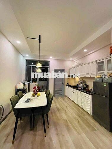 Cho thuê căn hộ 2PN 74m2 đẹp chung cư 145 Phan Chu Trinh