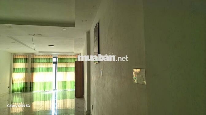 Chính chủ cho thuê gấp nhà thang máy Vạn Phúc City