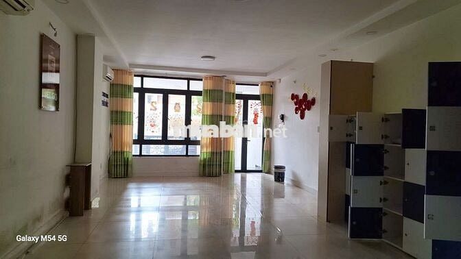 Chính chủ cho thuê gấp nhà thang máy Vạn Phúc City