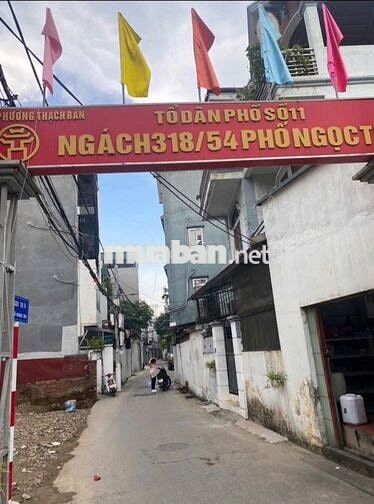 8tr - Cho thuê nhà Thạch Bàn, 35m, 3pn, nhà mới, full đồ ở ngay