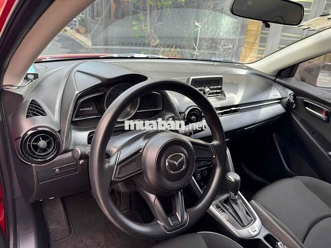 Bán Gấp Mazda 2 AT 2025 1.800 km zin 99% Như Mới