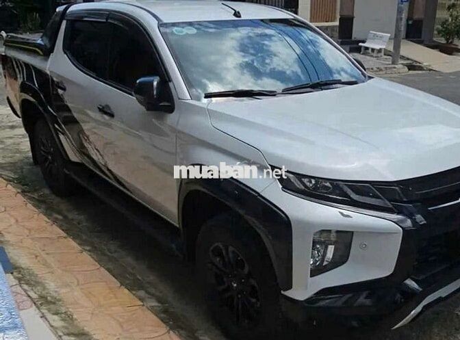 Mitsubishi Triton Athlete 2022 4x4 Trắng 45.000km
