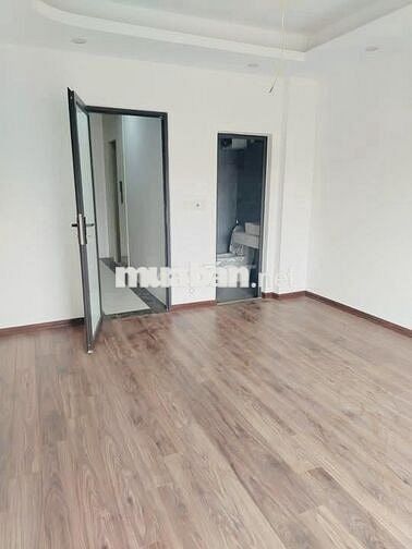 Cho thuê nhà Đức Giang-Thượng Thanh-6 tầng thang máy, ô tô đỗ, full đồ