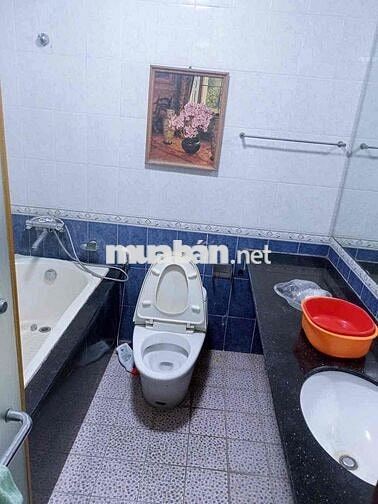 Chính chủ cho thuê nhà ngõ 52 phố Lê Trọng Tấn - Hà Nội