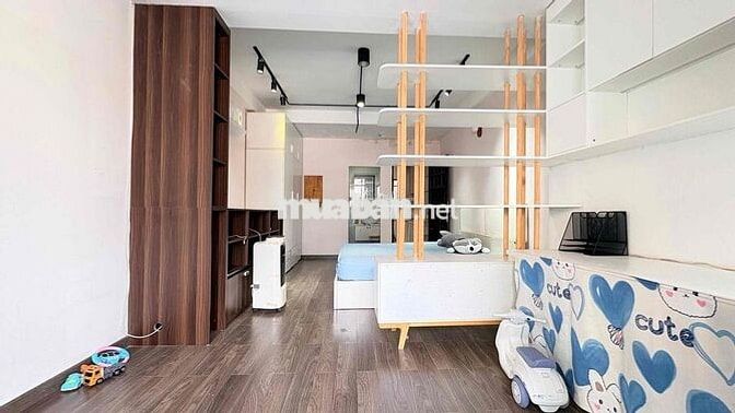 GIẢM 500k/Th CHO STUDIO BAN CÔNG 45m2 FULL NỘI THẤT CHỈ TÍNH ĐIỆN