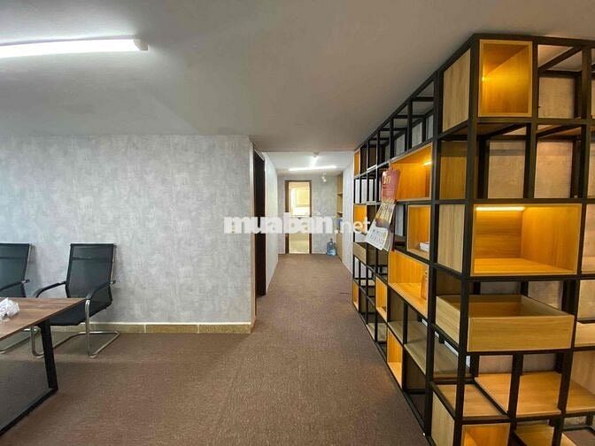 Văn phòng 95m2 chung cư Sakura 47 Vũ Trọng Phụng