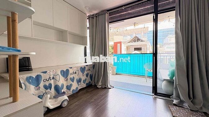 GIẢM 500k/Th CHO STUDIO BAN CÔNG 45m2 FULL NỘI THẤT CHỈ TÍNH ĐIỆN