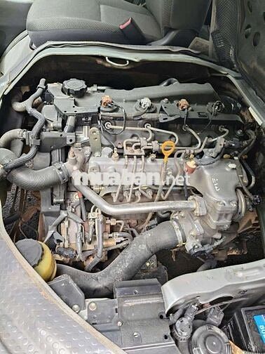 Toyota Hiace 2011 Bạc 190.000km