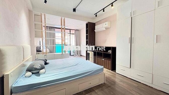 GIẢM 500k/Th CHO STUDIO BAN CÔNG 45m2 FULL NỘI THẤT CHỈ TÍNH ĐIỆN