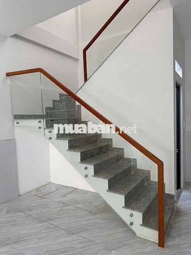 Cho thuê nhà mặt tiền song hành.TMT Q12 DT 5 x18  .1 trệt 1Lầu 2PN 2WS