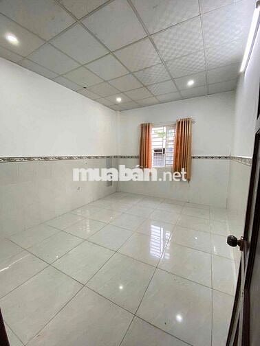 nguyên căn 90m2 ngay cầu rạch ông hẻm xe hơi