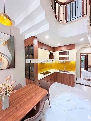 🏡 CHO THUÊ NHÀ 3 TẦNG HIỆN ĐẠI – KIỆT HỒ QUÝ LY