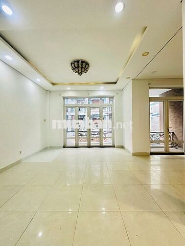 Cho thuê nhà ngang 7m số 150/5A Đặng Văn Ngữ, Phú Nhuận, TP.HCM