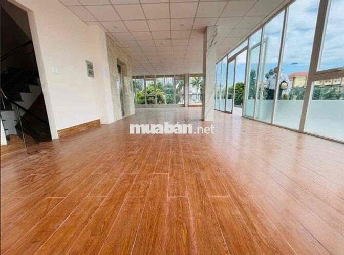 CHO THUÊ TOÀ BUILDING MẶT TIỀN PHÓ ĐỨC CHÍNH