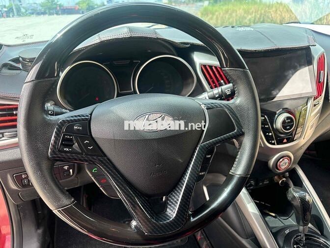 Hyundai Veloster 2011 Đỏ