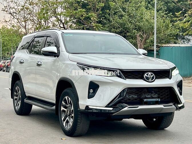 Toyota Fortuner Legender 4X2 2022 - 75000 km