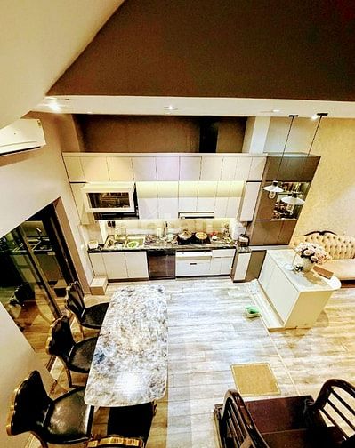 Bán Gấp siêu phẩm Cầu giấy, Hoàng Quốc việt, giá nhỉnh 20 tỷ, MT 5m