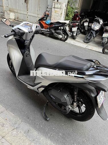 Honda SH 125 2025 Bạc đen 4890km