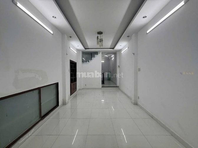 Bán nhà Có sổ riêng Huỳnh Văn Bánh Phú Nhuận 40m2- HĐ thuê sẵn 16tráng