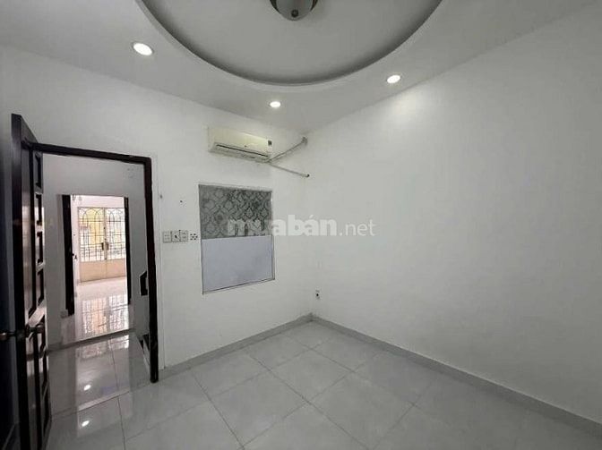 Bán nhà Có sổ riêng Huỳnh Văn Bánh Phú Nhuận 40m2- HĐ thuê sẵn 16tráng