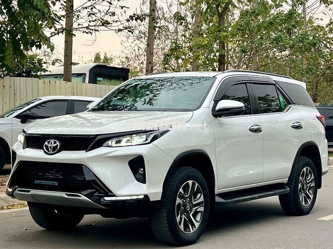 Toyota Fortuner Legender 4X2 2022 - 75000 km
