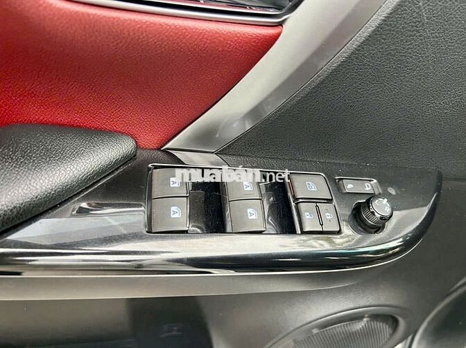 Toyota Fortuner Legender 4X2 2022 - 75000 km