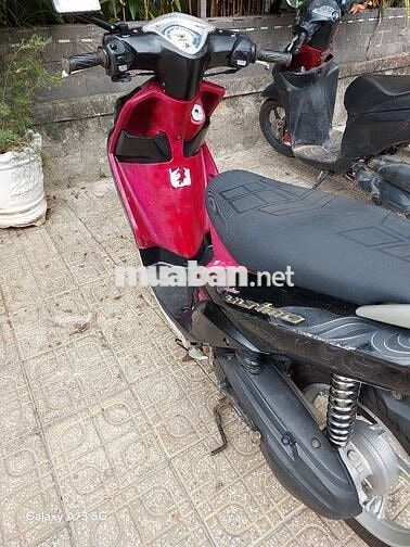 Yamaha Mio Đen Hồng