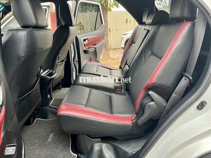 Toyota Fortuner Legender 4X2 2022 - 75000 km
