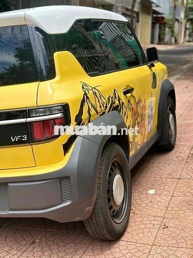 Xe điện VinFast VF3 Creator Edition Vàng