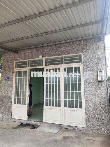 Cho thuê nhà mặt tiền giá chỉ 4 triệu/tháng