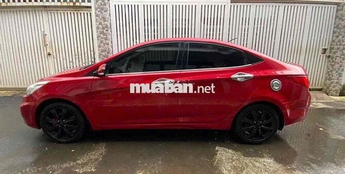 Hyundai Accent Blue 2014 Đỏ 70000 km