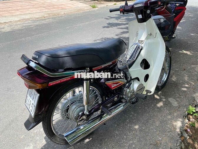 Honda Dream Thái 7 Số Nâu, Trắng