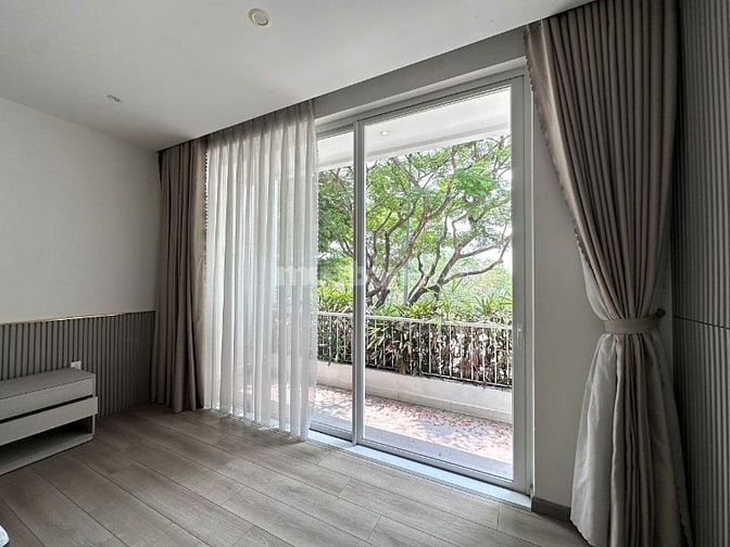 Bán biệt thự hiện đại 192 Thăng Long , khu vip Cẩm Lệ, gần nhiều tiện 
