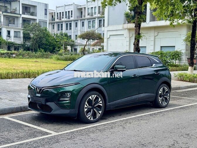 VinFast VF6 Plus 2025 - Biển Trắng