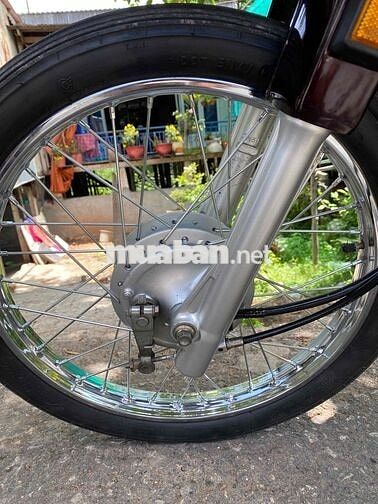 Honda Dream Thái 7 Số Nâu, Trắng